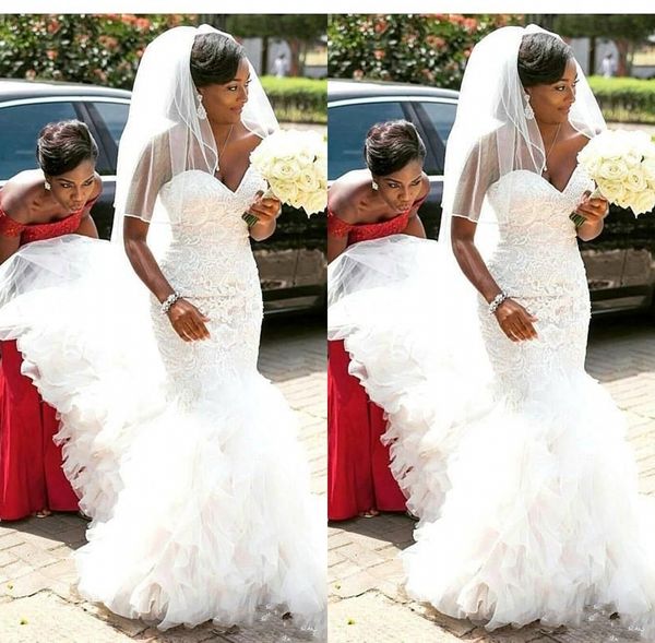 2019 Lace Mermaid Wedding Dresses Sweetheart Gorgeous South African Plus Size Sweetheart Appliques Lace-Up Ruffles Train Bridal Gowns
2019 Lace Mermaid Wedding Dresses Sweetheart Gorgeous South African Plus Size Sweetheart Appliques Lace-Up Ruffles Train Bridal Gowns