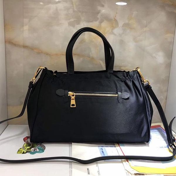 fashion quality europe 2020 women bags handbag famous designer handbags ladies handbag fashion tote bag women's shop bags backpack 22cm
fashion quality europe 2020 women bags handbag famous designer handbags ladies handbag fashion tote bag women's shop bags backpack 22cm