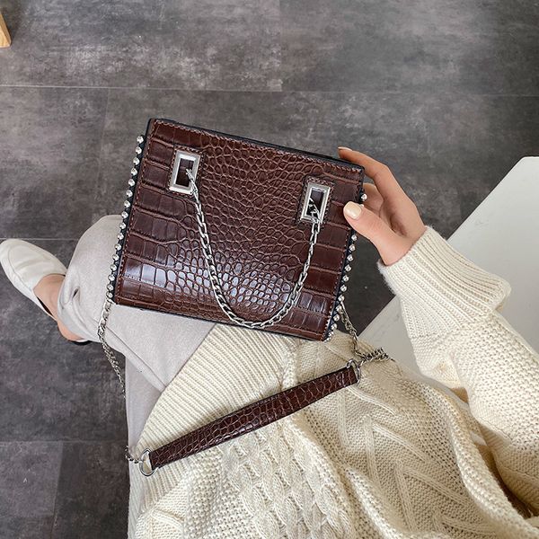 luxury handbags women bags designer alligator pattern pu leather female shoulder messenger bags lady small handbags and purses
luxury handbags women bags designer alligator pattern pu leather female shoulder messenger bags lady small handbags and purses