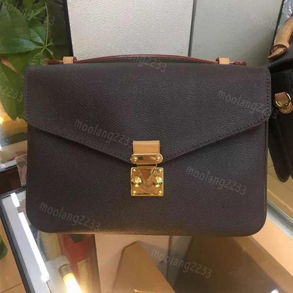 classic designer handbags women shoulder bag pu leather lady messenger bag 25cm large satchel lock crossbody m40780
classic designer handbags women shoulder bag pu leather lady messenger bag 25cm large satchel lock crossbody m40780