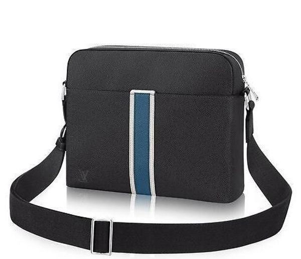 2019 m34411 anton messenger pm men black real caviar lambskin le boy chain flap bag handbags shoulder messenger bags totes
2019 m34411 anton messenger pm men black real caviar lambskin le boy chain flap bag handbags shoulder messenger bags totes