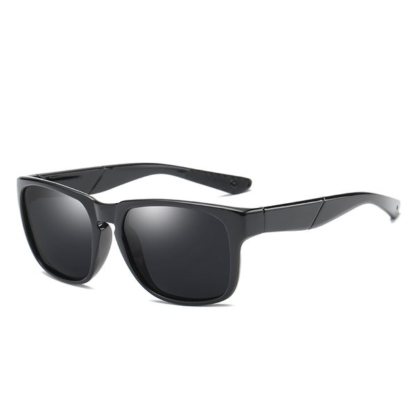 fashion polarized sunglasses brand design men driving sun glasses women gafas shades classic eyewear uv400, White;black
fashion polarized sunglasses brand design men driving sun glasses women gafas shades classic eyewear uv400, White;black