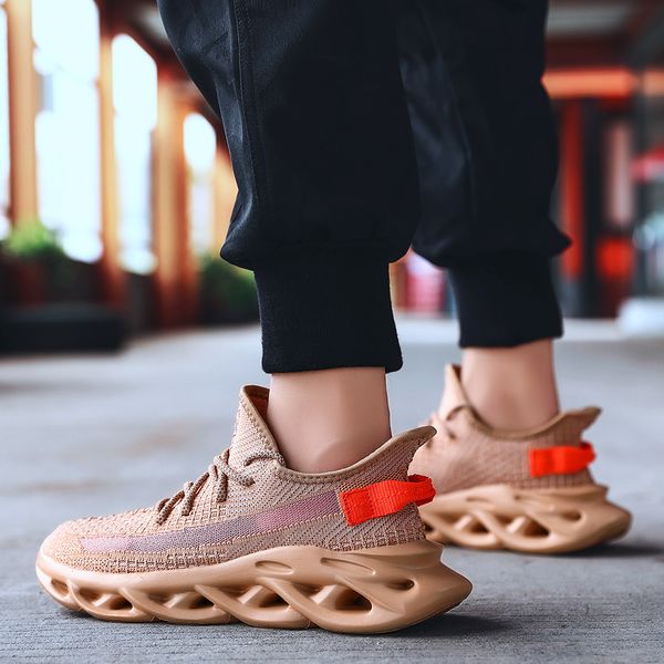 2019 men sneakers cushioning running shoes for women lightweight lace-up sport shoes male breathable comfortable training
2019 men sneakers cushioning running shoes for women lightweight lace-up sport shoes male breathable comfortable training