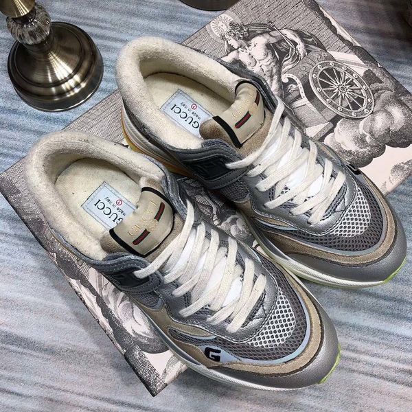 new men's luxury sports casual shoes fashion brand winter design style platform can be casually matched with a variety of clothes, Black
new men's luxury sports casual shoes fashion brand winter design style platform can be casually matched with a variety of clothes, Black