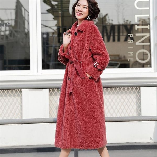 2019 new autumn winter female real sheep shearing fur coat women solid genuine wool long jacket belt thick warm overcoats z136, Black
2019 new autumn winter female real sheep shearing fur coat women solid genuine wool long jacket belt thick warm overcoats z136, Black