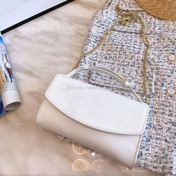 2019 new fashion designer women flap handbags single golden chain shoulder bags mini cross body handbags leather wallet purse clutch bag
2019 new fashion designer women flap handbags single golden chain shoulder bags mini cross body handbags leather wallet purse clutch bag