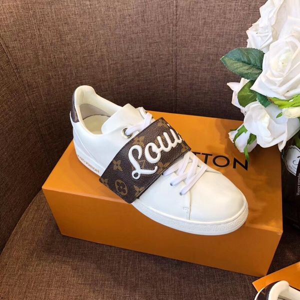 19ss women black canvas shoes girl's korean version ins board shoes ulzzang fashionable cloth shoes chic women's sneakers solid co
19ss women black canvas shoes girl's korean version ins board shoes ulzzang fashionable cloth shoes chic women's sneakers solid co