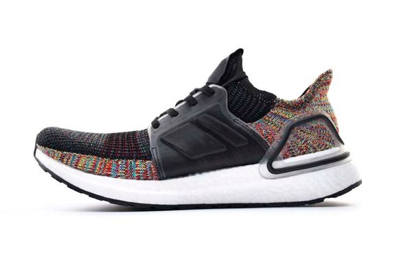 box) 2019 a+++ multicolor black rainbow ub ultra 5.0 running shoes men women sports shoes primeknit sneaker
box) 2019 a+++ multicolor black rainbow ub ultra 5.0 running shoes men women sports shoes primeknit sneaker