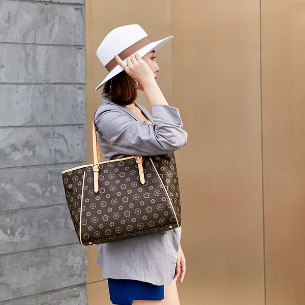 2019 fashion casual handbags women luxury evening messenger bag ladies party famous brand shoulder crossbody bags famous brand t200322 
2019 fashion casual handbags women luxury evening messenger bag ladies party famous brand shoulder crossbody bags famous brand t200322