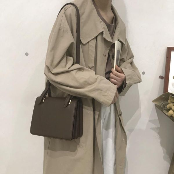 niche bag women autumn and winter new fashion retro small square bag western style stone shoulder simple women
niche bag women autumn and winter new fashion retro small square bag western style stone shoulder simple women
