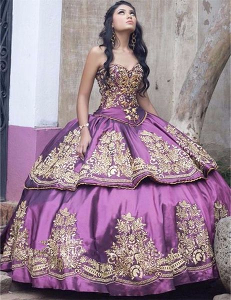 stunning beaded ball gown quinceanera dresses sweetheart neck appliqued sweet 16 dress floor length crystals satin corset masquerade gowns, Blue;red
stunning beaded ball gown quinceanera dresses sweetheart neck appliqued sweet 16 dress floor length crystals satin corset masquerade gowns, Blue;red