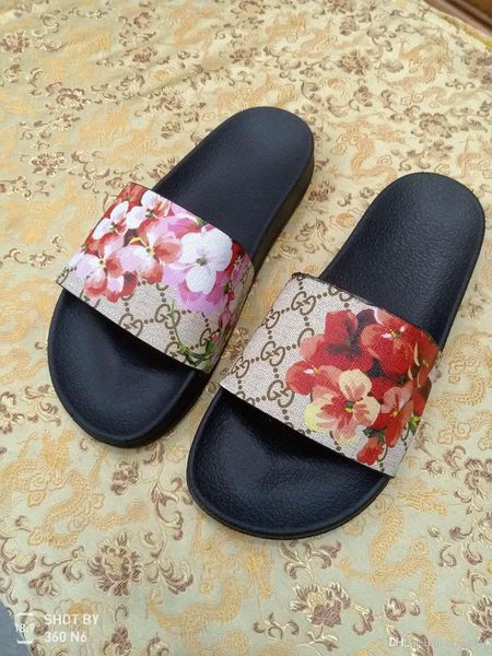 Men women sandals slides Luxury Designer Beach Indoor Flat G Sandals Slippers House Flip Flops With Spike sandals
Men women sandals slides Luxury Designer Beach Indoor Flat G Sandals Slippers House Flip Flops With Spike sandals