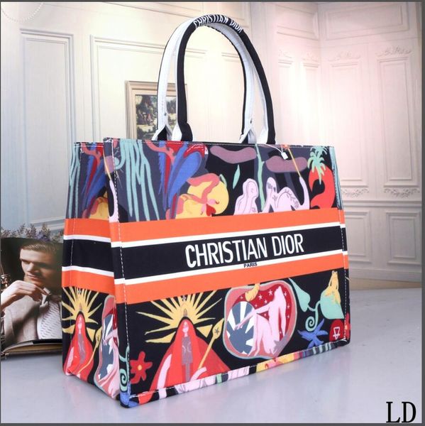 new style women shoulder bags gold chain cross body bag pu leather handbags purse female messenger tote bag, Blue;gray
new style women shoulder bags gold chain cross body bag pu leather handbags purse female messenger tote bag, Blue;gray