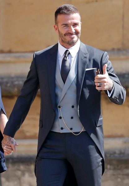 morning style one button dark grey wedding groom tuxedos peak lapel groomsmen men suits prom blazer (jacket+pants+vest+tie) no:1908, Black;gray
morning style one button dark grey wedding groom tuxedos peak lapel groomsmen men suits prom blazer (jacket+pants+vest+tie) no:1908, Black;gray