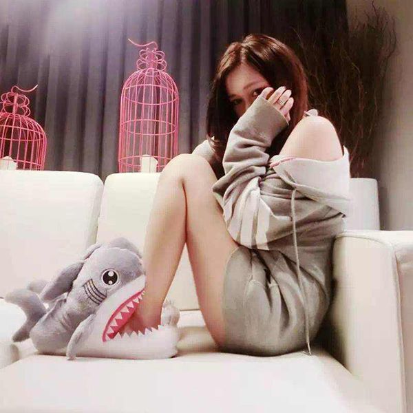 whoholl 2020 winter slippers women and men fashion slipper cotton warm indoor slippers lovely cartoon women slipper unisex, Black
whoholl 2020 winter slippers women and men fashion slipper cotton warm indoor slippers lovely cartoon women slipper unisex, Black