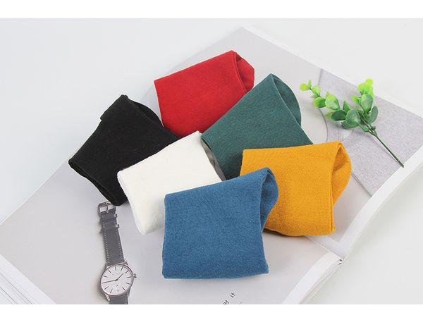 однотонные носки, многоцветные, женские повседневные носки, защищенные от пота, молодые люди, незапятнанные носки. сорок пятая категория, Black;white 
однотонные носки, многоцветные, женские повседневные носки, защищенные от пота, молодые люди, незапятнанные носки. сорок пятая категория, Black;white