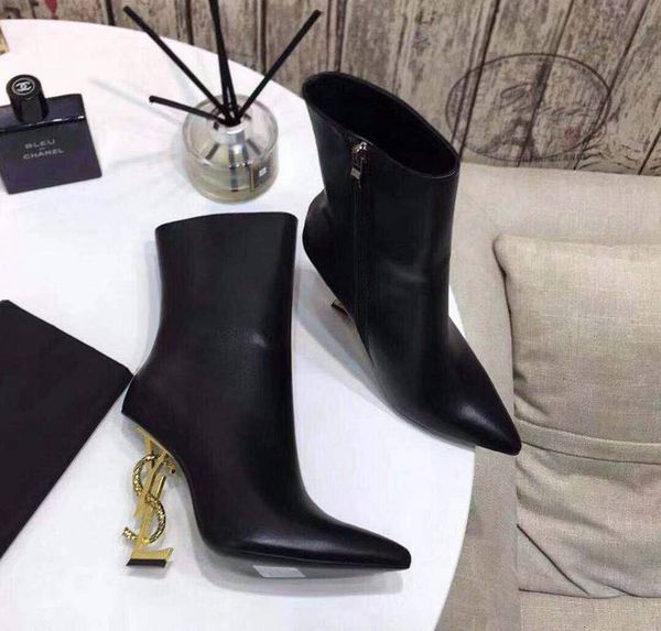 new women's side zipper boots for women handmade flower boots leather martin boots 110601, Black
new women's side zipper boots for women handmade flower boots leather martin boots 110601, Black