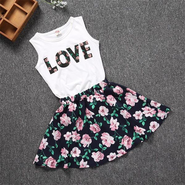 2-10y girls clothes set summer letters printed sleeveless t-shirt vest +floral skirt dress baby girl outfits princess dress, White
2-10y girls clothes set summer letters printed sleeveless t-shirt vest +floral skirt dress baby girl outfits princess dress, White