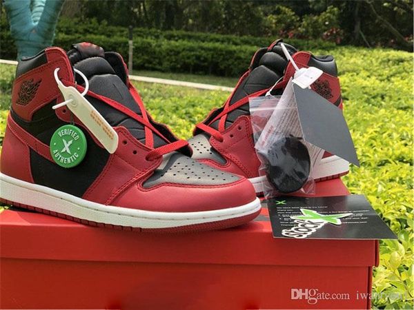 est air authentic 1 high 85 black varsity red summit white retro basketball shoes men women sneakers sports bq4422-600 with original box
est air authentic 1 high 85 black varsity red summit white retro basketball shoes men women sneakers sports bq4422-600 with original box