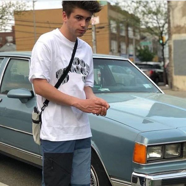 logo tee summer breathable cool t-shirt casual simple men women fashion street travel solid color short sleeve hfymtx251, White;black
logo tee summer breathable cool t-shirt casual simple men women fashion street travel solid color short sleeve hfymtx251, White;black