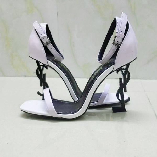 new fashion women's high heels transparent material soft and comfortable hate tiangao women's shoes heel height: 10cm size 35-42 x, Black
new fashion women's high heels transparent material soft and comfortable hate tiangao women's shoes heel height: 10cm size 35-42 x, Black
