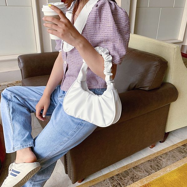 2020 new shoulder bag women's casual fashion korean texture pleated bag crescent handbag underarm
2020 new shoulder bag women's casual fashion korean texture pleated bag crescent handbag underarm