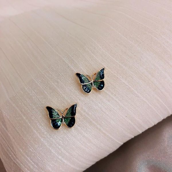 korean elegant cute butterfly stud earrings women girls simeple lovely boucle d'oreille gifts, Golden;silver
korean elegant cute butterfly stud earrings women girls simeple lovely boucle d'oreille gifts, Golden;silver