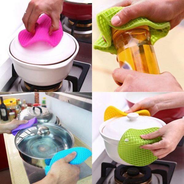 extra thick silicone trivet mat round honeycomb pads non-slip silicone insulation mat place mat for home uses
extra thick silicone trivet mat round honeycomb pads non-slip silicone insulation mat place mat for home uses