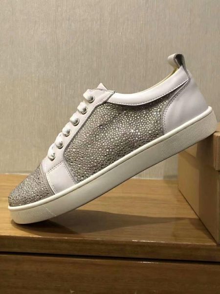 for men women shoes party wedding crystal leather sneakers designer sneakers red bottom shoe low cut suede spike shoes l194 #043, Black
for men women shoes party wedding crystal leather sneakers designer sneakers red bottom shoe low cut suede spike shoes l194 #043, Black