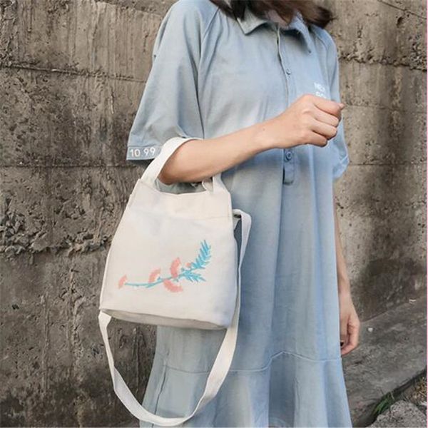 summer new ladies canvas bag shoulder bag small fresh literary embroidery bucket handbag casual high quality
summer new ladies canvas bag shoulder bag small fresh literary embroidery bucket handbag casual high quality