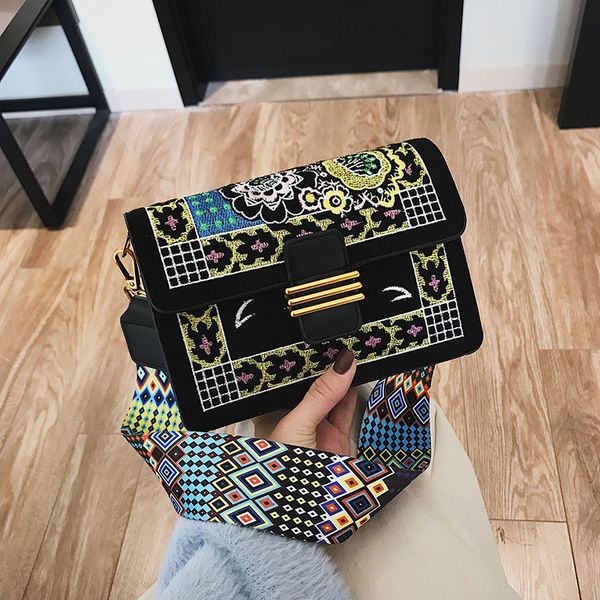 summer artwork designer candy flap bags cross body purse famous brands bolsa feminina hecai /11
summer artwork designer candy flap bags cross body purse famous brands bolsa feminina hecai /11