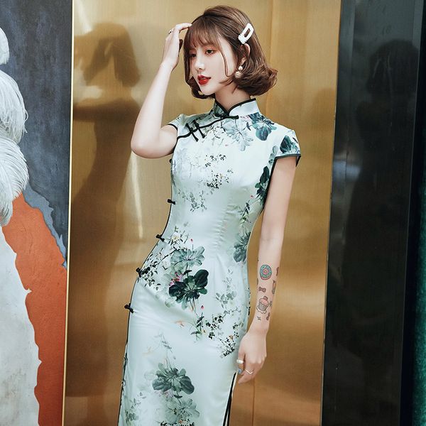 high split qipao vintage mandarin collar satin long cheongsam chinese women dress print flower evening party gown oversize, Red
high split qipao vintage mandarin collar satin long cheongsam chinese women dress print flower evening party gown oversize, Red