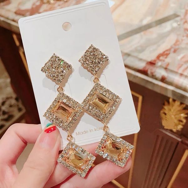mengjiqiao корейский новый модный полный горный хрусталь площадь шампанское кристалл длинные длинная ювелирные изделия ожерелье мода вечерин, Golden
mengjiqiao корейский новый модный полный горный хрусталь площадь шампанское кристалл длинные длинная ювелирные изделия ожерелье мода вечерин, Golden