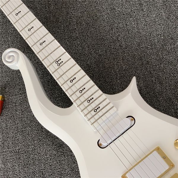 are diamond series prince cloud electric guitar alder body, maple neck, gold hardware, purple crocodile leather hardcase, drop
are diamond series prince cloud electric guitar alder body, maple neck, gold hardware, purple crocodile leather hardcase, drop