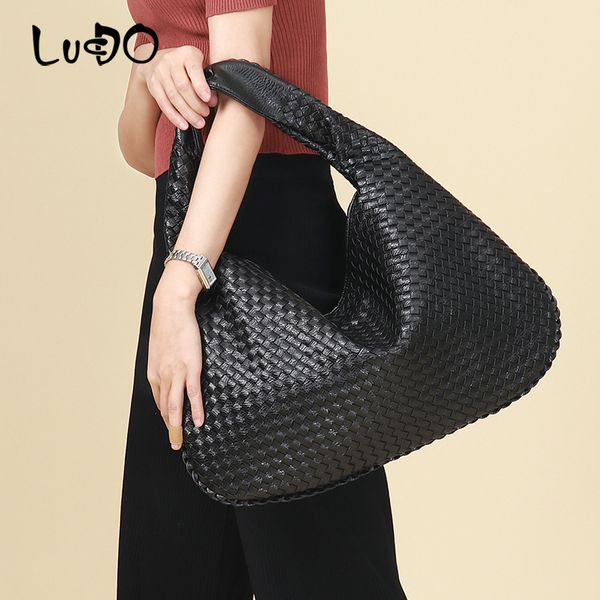 lucdo handmade woven hobo bag pu leather casual female handbag large capacity patchwork zipper women shoulder bags
lucdo handmade woven hobo bag pu leather casual female handbag large capacity patchwork zipper women shoulder bags