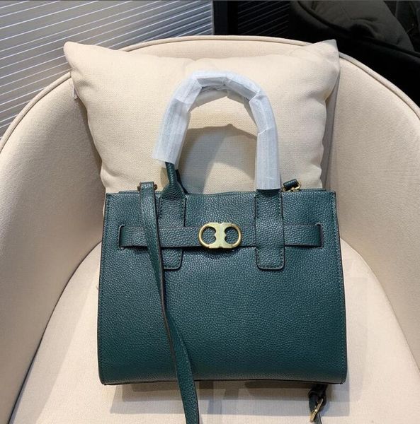 2019 new little fragrance style female bag korean version handhold cross-body bag female pu soft surface wear-resistant foreign trade se
2019 new little fragrance style female bag korean version handhold cross-body bag female pu soft surface wear-resistant foreign trade se