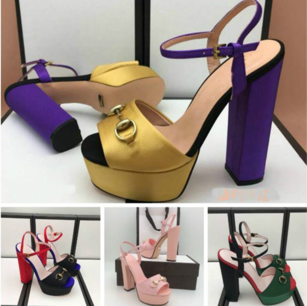 Sandálias kailai0 
Sandálias kailai0