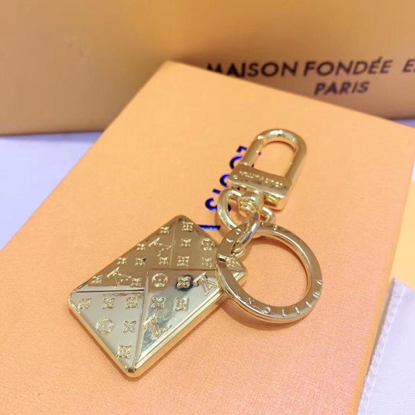 2020 designer fashion accessories envelope bag love note envelope bag and keychain car key accessories monogram pattern, Silver
2020 designer fashion accessories envelope bag love note envelope bag and keychain car key accessories monogram pattern, Silver