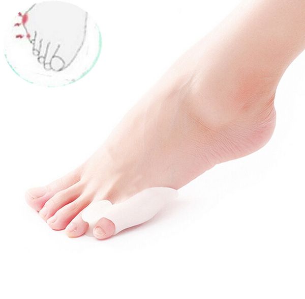 1 pair silicone little toe finger straightener hallux valgus bunion corrector foot health care product bo
1 pair silicone little toe finger straightener hallux valgus bunion corrector foot health care product bo