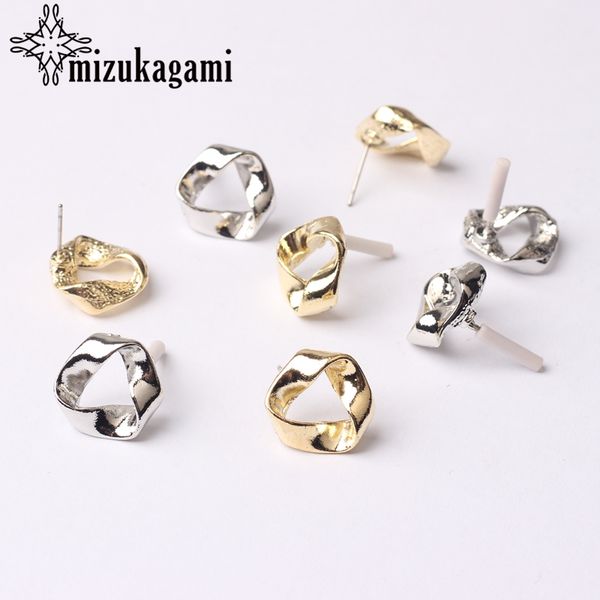 zinc alloy golden silver 3d distorted triangle geometric connector 15mm 6pcs/lot for diy fashion earrings making accessories, Bronze;silver
zinc alloy golden silver 3d distorted triangle geometric connector 15mm 6pcs/lot for diy fashion earrings making accessories, Bronze;silver