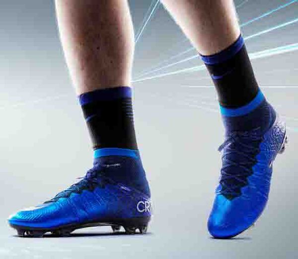 2019 original diamond blue special cr7 football boots mercurial superfly v fg soccer shoes c ronaldo 7 silver mens soccer cleats
2019 original diamond blue special cr7 football boots mercurial superfly v fg soccer shoes c ronaldo 7 silver mens soccer cleats