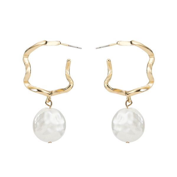 trendy metal wavy shape freshwater pearl earrings for women wedding party accessories geometric circle hoop earrings boho chic, Golden;silver
trendy metal wavy shape freshwater pearl earrings for women wedding party accessories geometric circle hoop earrings boho chic, Golden;silver