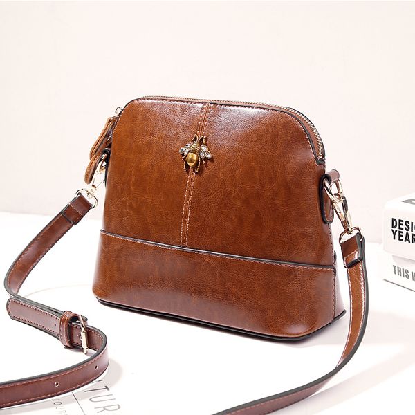 woman handbag wholesale 2020 new design wild hit color shoulder messenger bag luxury pu leather simple shell bag
woman handbag wholesale 2020 new design wild hit color shoulder messenger bag luxury pu leather simple shell bag