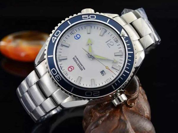 high-quality luxury man's automatic mechanical watch 2813 core, sapphire mirror, 316l steel strap, diving 50 meters, luminous watch at, Slivery;brown
high-quality luxury man's automatic mechanical watch 2813 core, sapphire mirror, 316l steel strap, diving 50 meters, luminous watch at, Slivery;brown