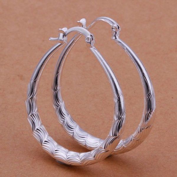 fashion jewelry ladies earrings popular oval exaggerated silver plated ear ring sweet romantic female ornament, Golden;silver
fashion jewelry ladies earrings popular oval exaggerated silver plated ear ring sweet romantic female ornament, Golden;silver