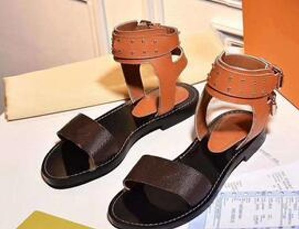 TOP Summer Luxury Ladies Canvas gladiator style flats shoes black golden studs women's nomad sandal Party Sexy Fashion Ladies Shoes
TOP Summer Luxury Ladies Canvas gladiator style flats shoes black golden studs women's nomad sandal Party Sexy Fashion Ladies Shoes