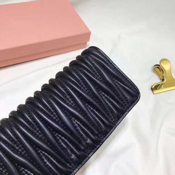 wallet mumu handbags elegant ladies bags purse fashion ladies cluth wallets bag and fashion purses 2020 sale
wallet mumu handbags elegant ladies bags purse fashion ladies cluth wallets bag and fashion purses 2020 sale