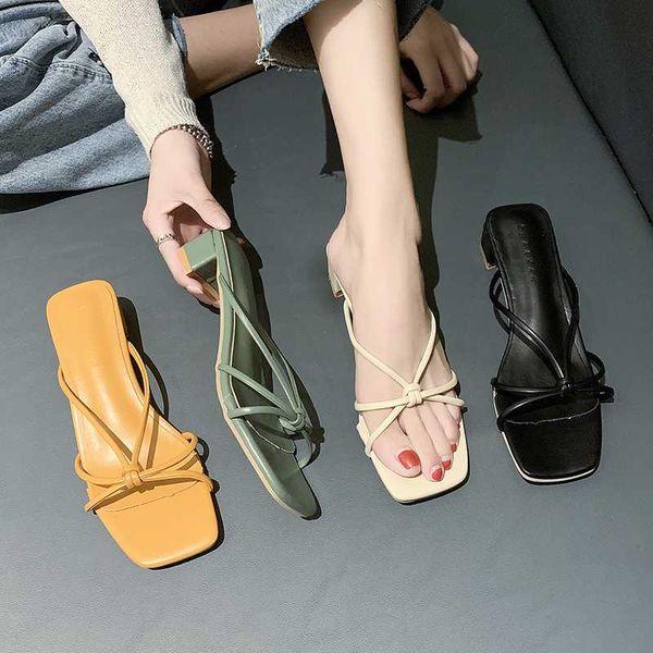 shoes woman's slippers women heels cross-tied slides square heel med 2020 soft high summer block rome pu, Black
shoes woman's slippers women heels cross-tied slides square heel med 2020 soft high summer block rome pu, Black