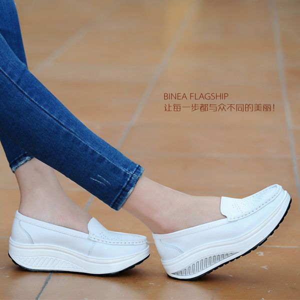 zhenzhou women's shoes 2019 summer genuine leather cutout breathable swing shoes white nurse heighten mother, Black
zhenzhou women's shoes 2019 summer genuine leather cutout breathable swing shoes white nurse heighten mother, Black