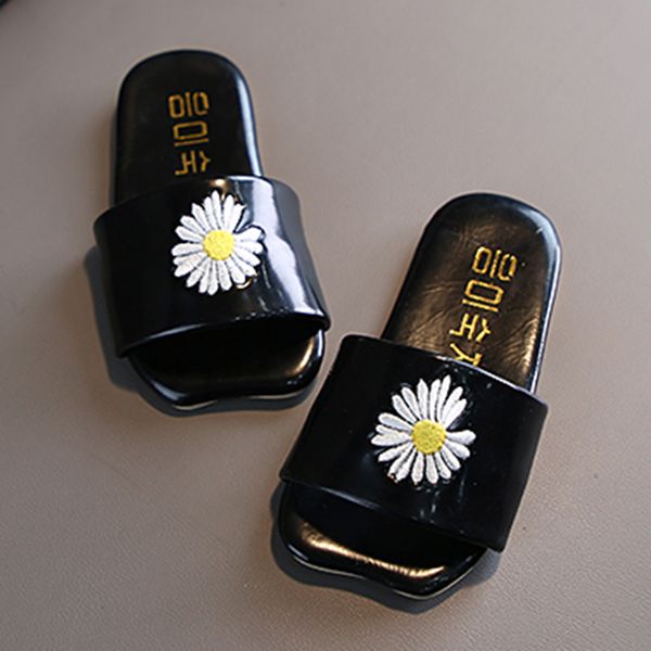 summer girls slipper flower kids shoes for girls women small daisies shoes anti slip children flat sandals kids casual slipper, Black;grey
summer girls slipper flower kids shoes for girls women small daisies shoes anti slip children flat sandals kids casual slipper, Black;grey